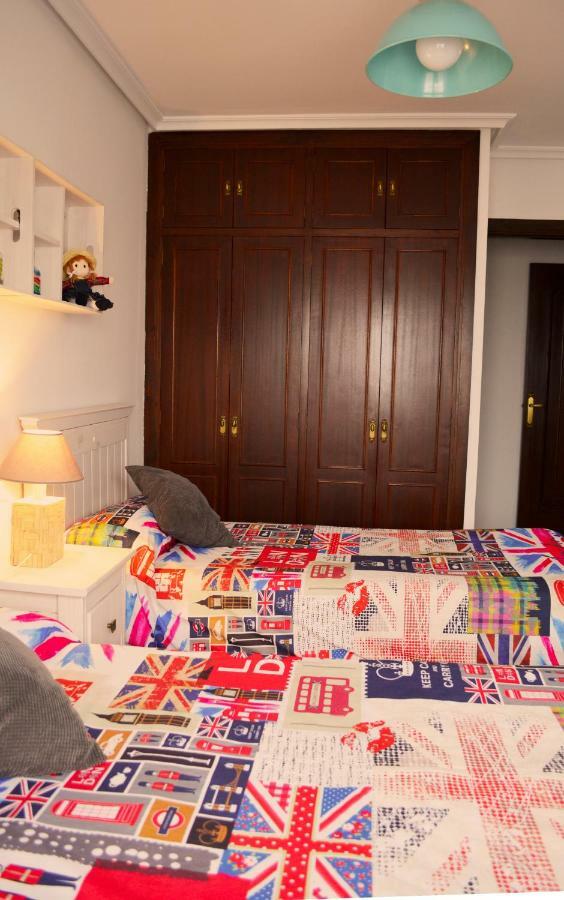 La Casa De Los Arbolitos ฟูเอนฮิโรลา ภายนอก รูปภาพ